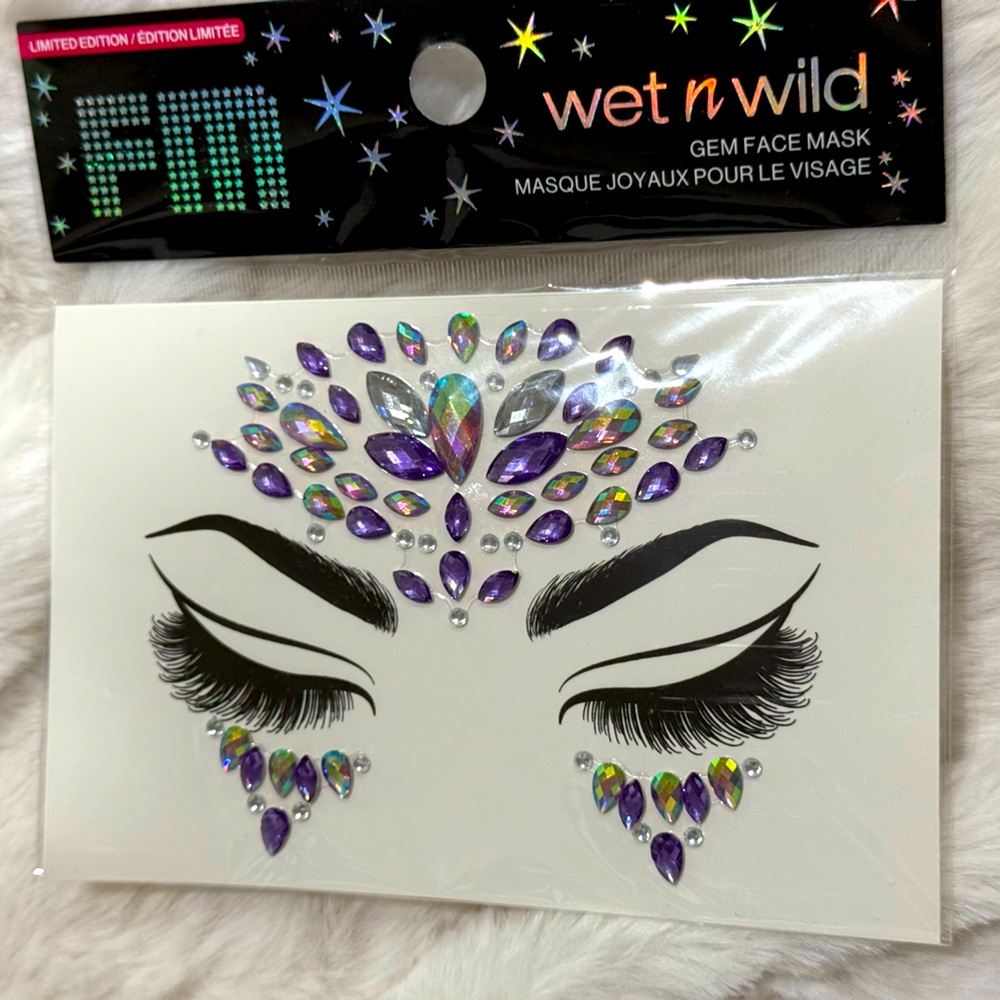 Wet n Wild Gem Face Mask - Purple and Silver